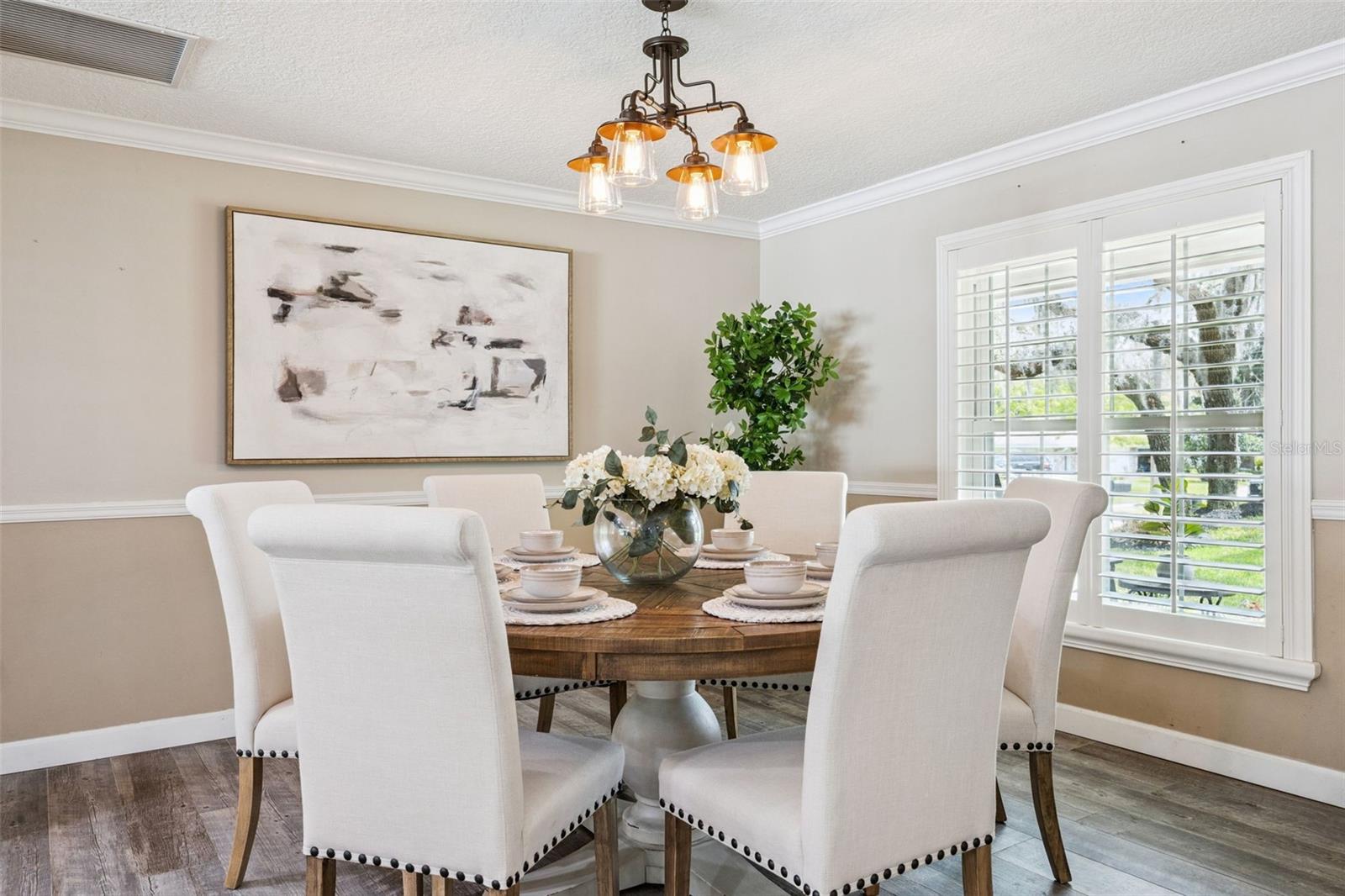 Image 13 of 57 For 203 Palmetto Concourse