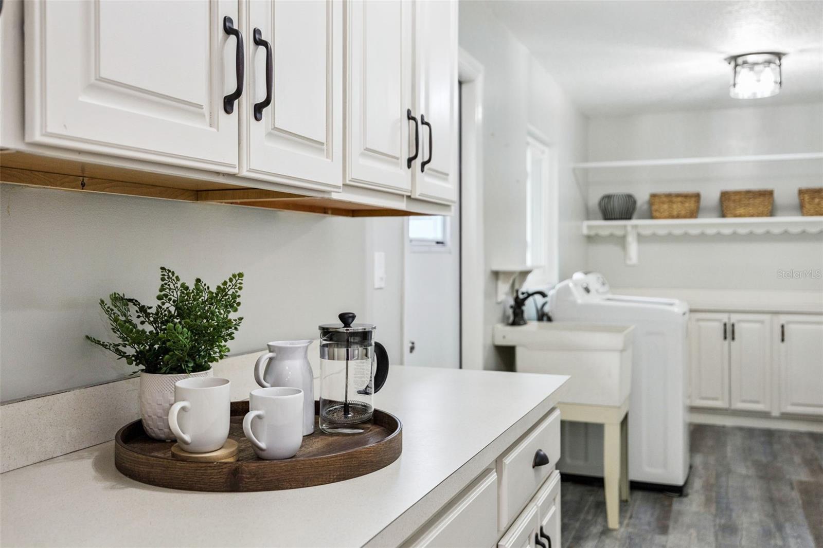 Image 19 of 57 For 203 Palmetto Concourse