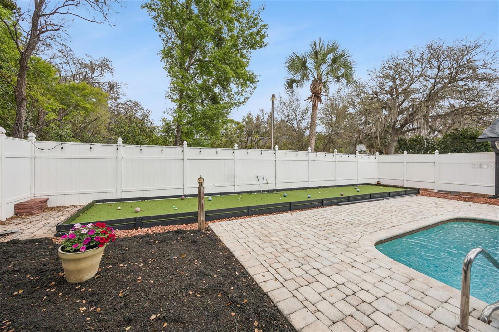 Image 40 of 57 For 203 Palmetto Concourse