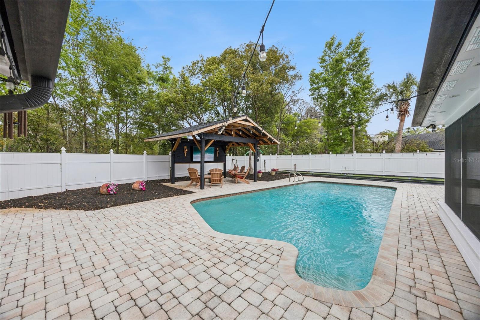 Image 44 of 57 For 203 Palmetto Concourse