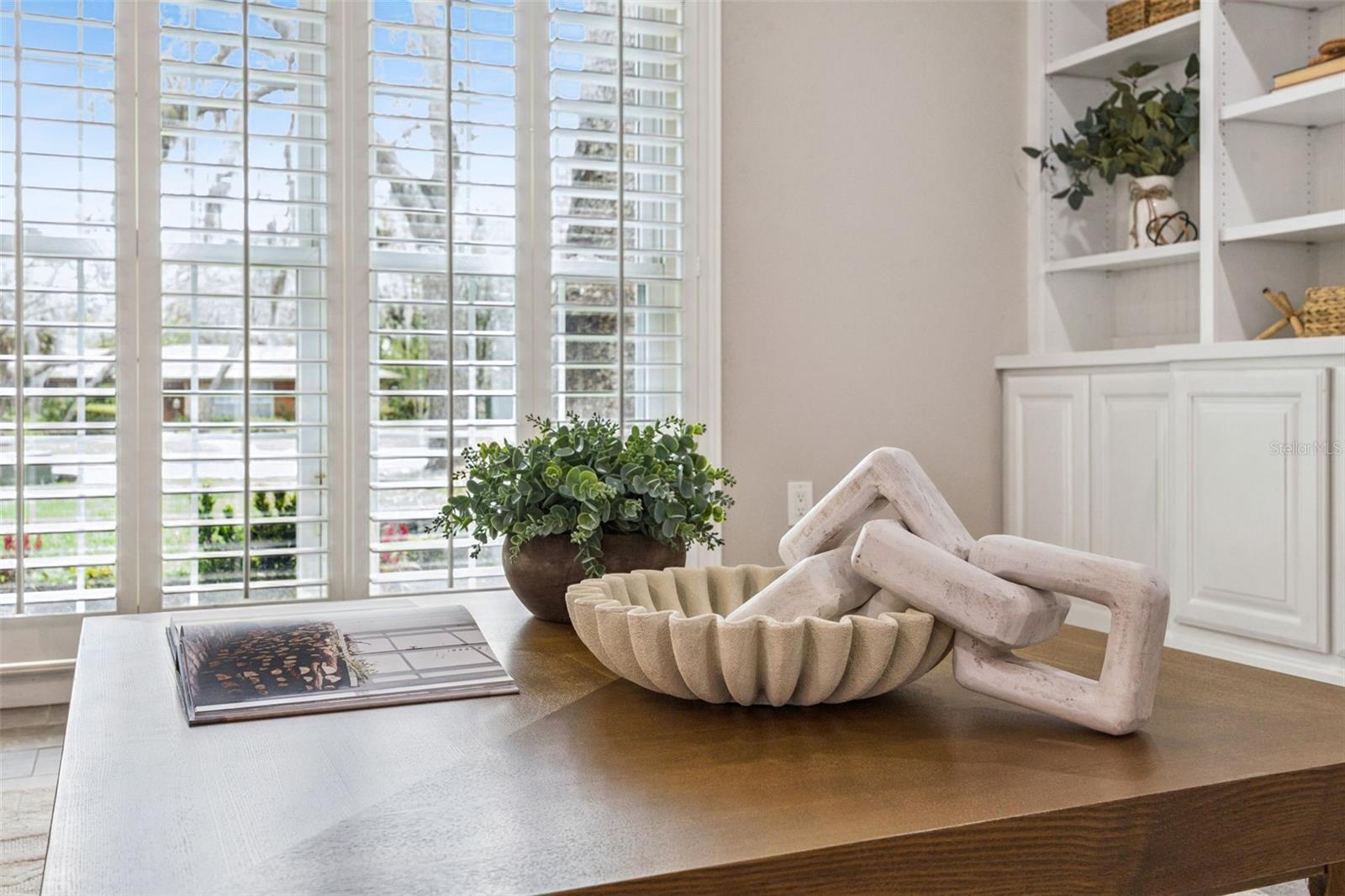 Image 9 of 57 For 203 Palmetto Concourse