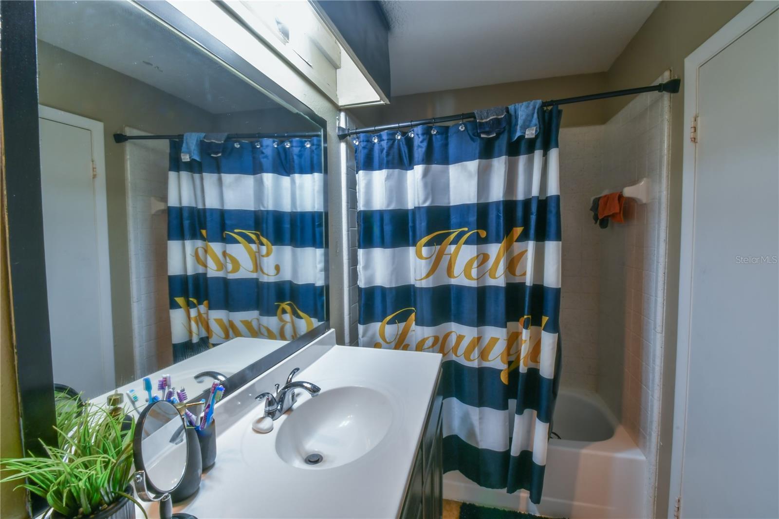 Image 12 of 18 For 7416 Little Pond Court