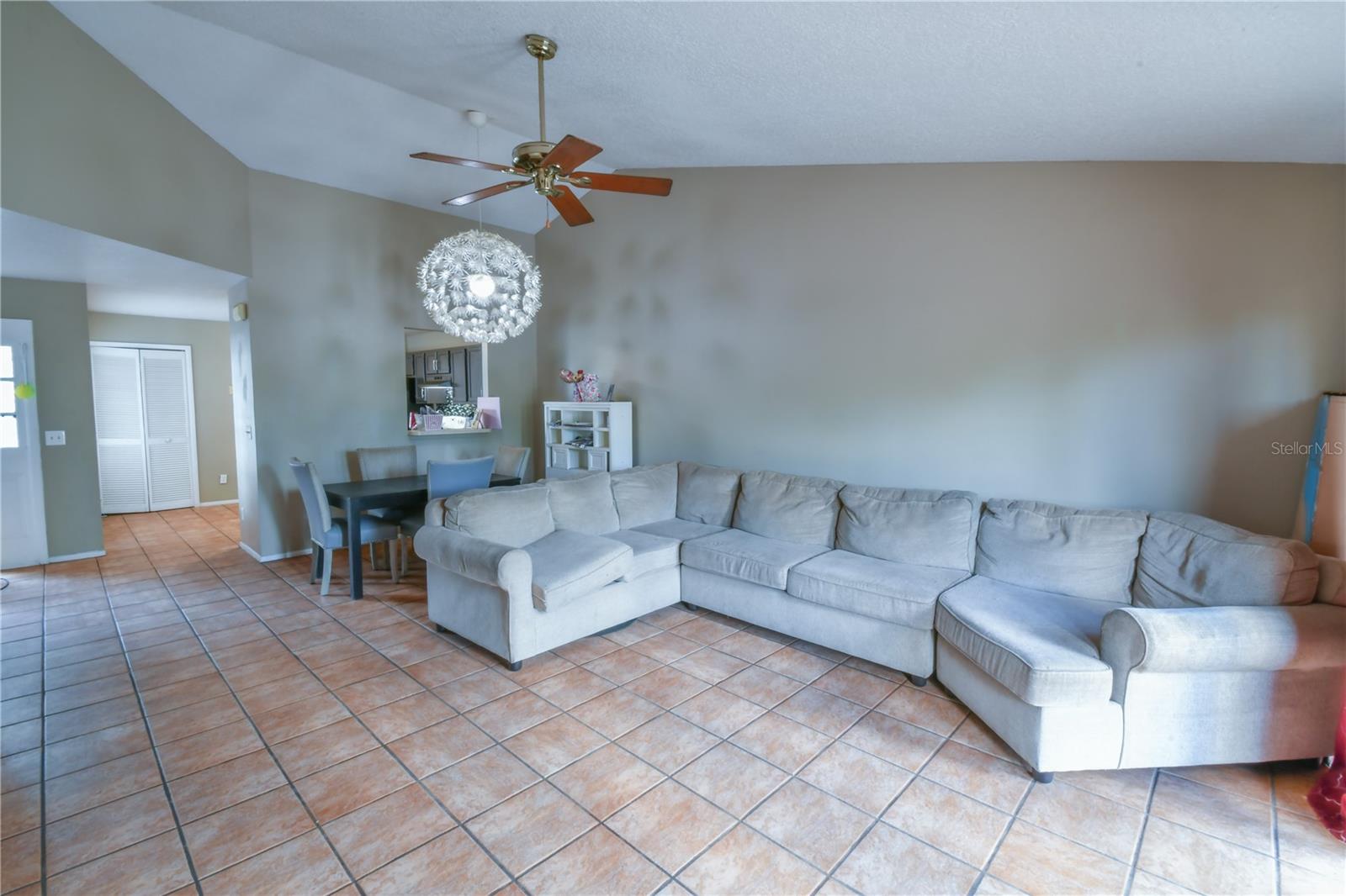 Image 5 of 18 For 7416 Little Pond Court