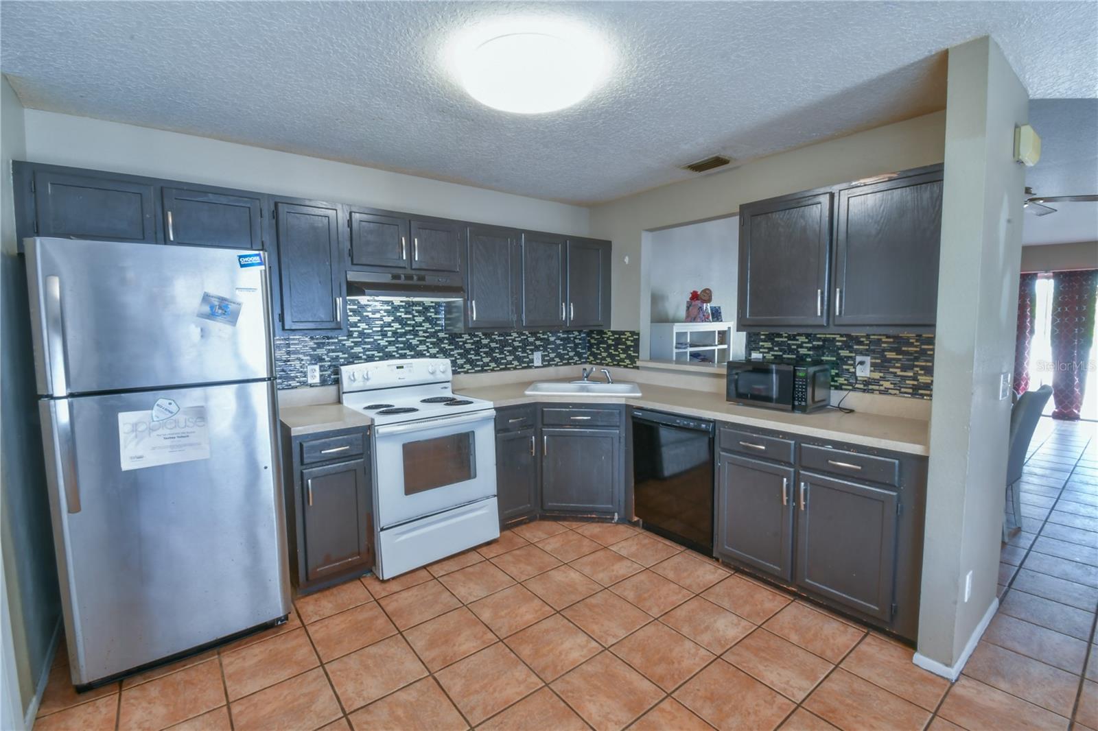 Image 7 of 18 For 7416 Little Pond Court