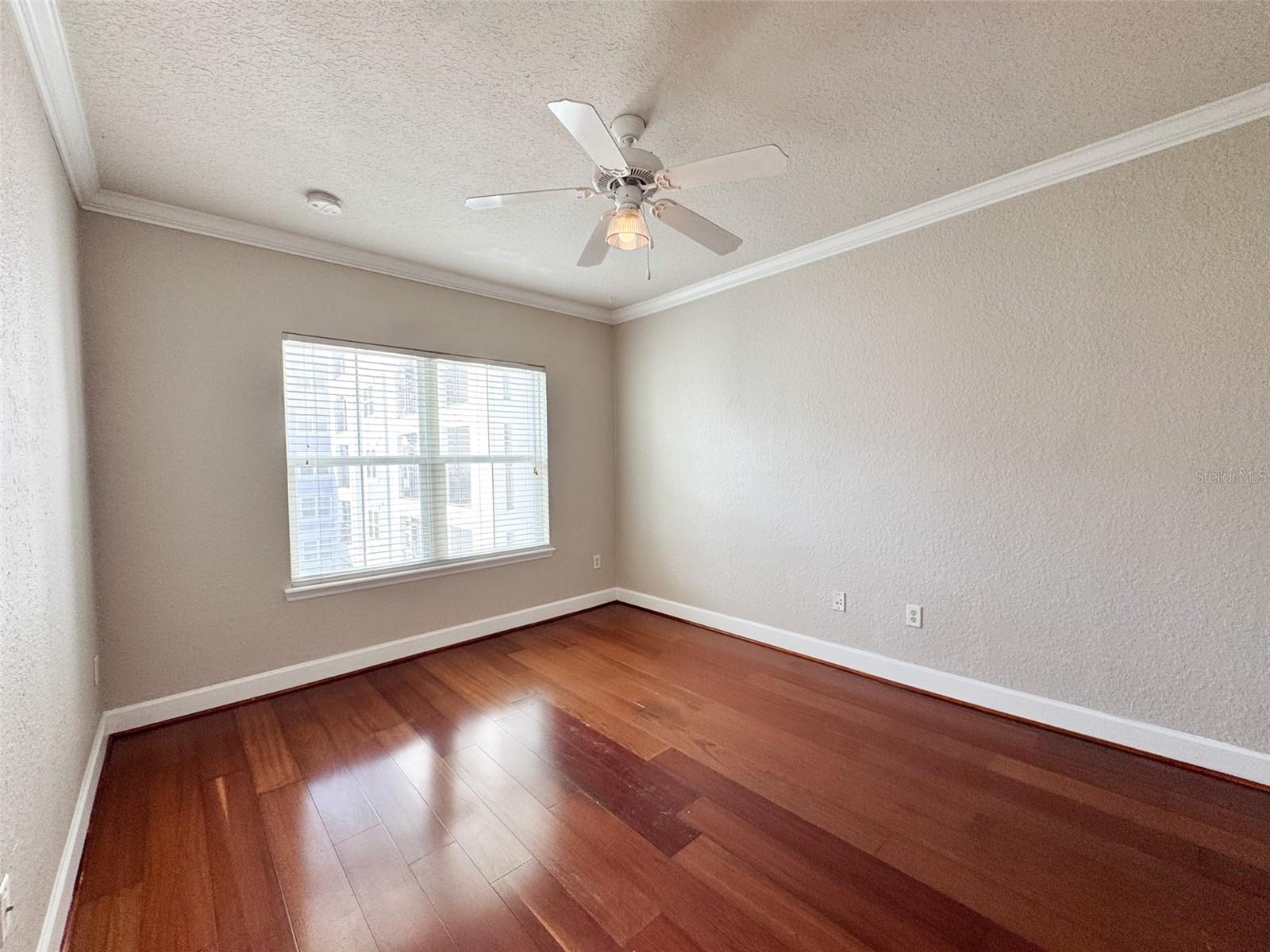 Image 15 of 28 For 202 South Street 4039