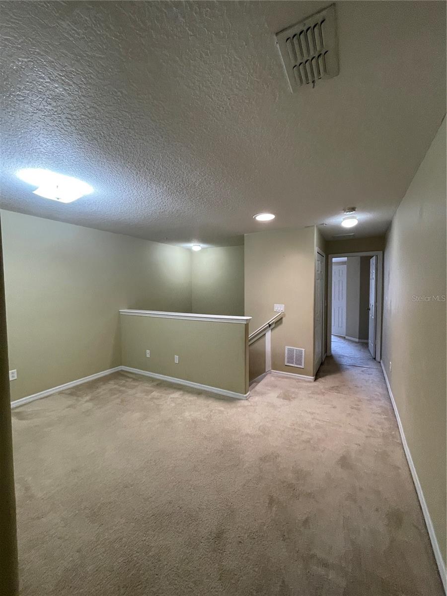 Image 20 of 27 For 6007 Scotchwood Glen 32