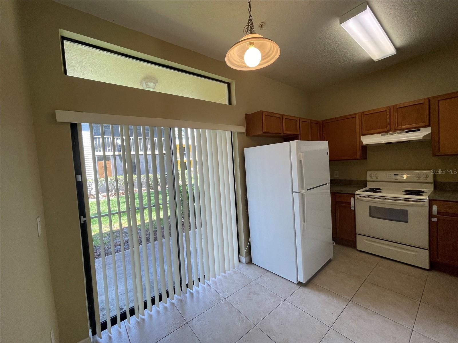 Image 6 of 27 For 6007 Scotchwood Glen 32