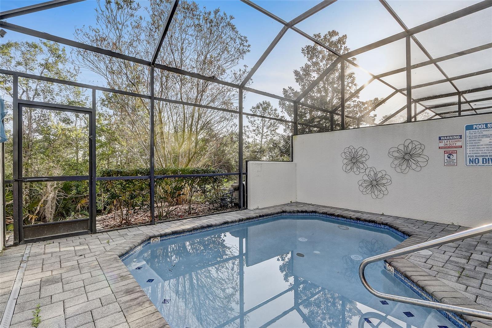 Image 24 of 27 For 518 Captiva Drive