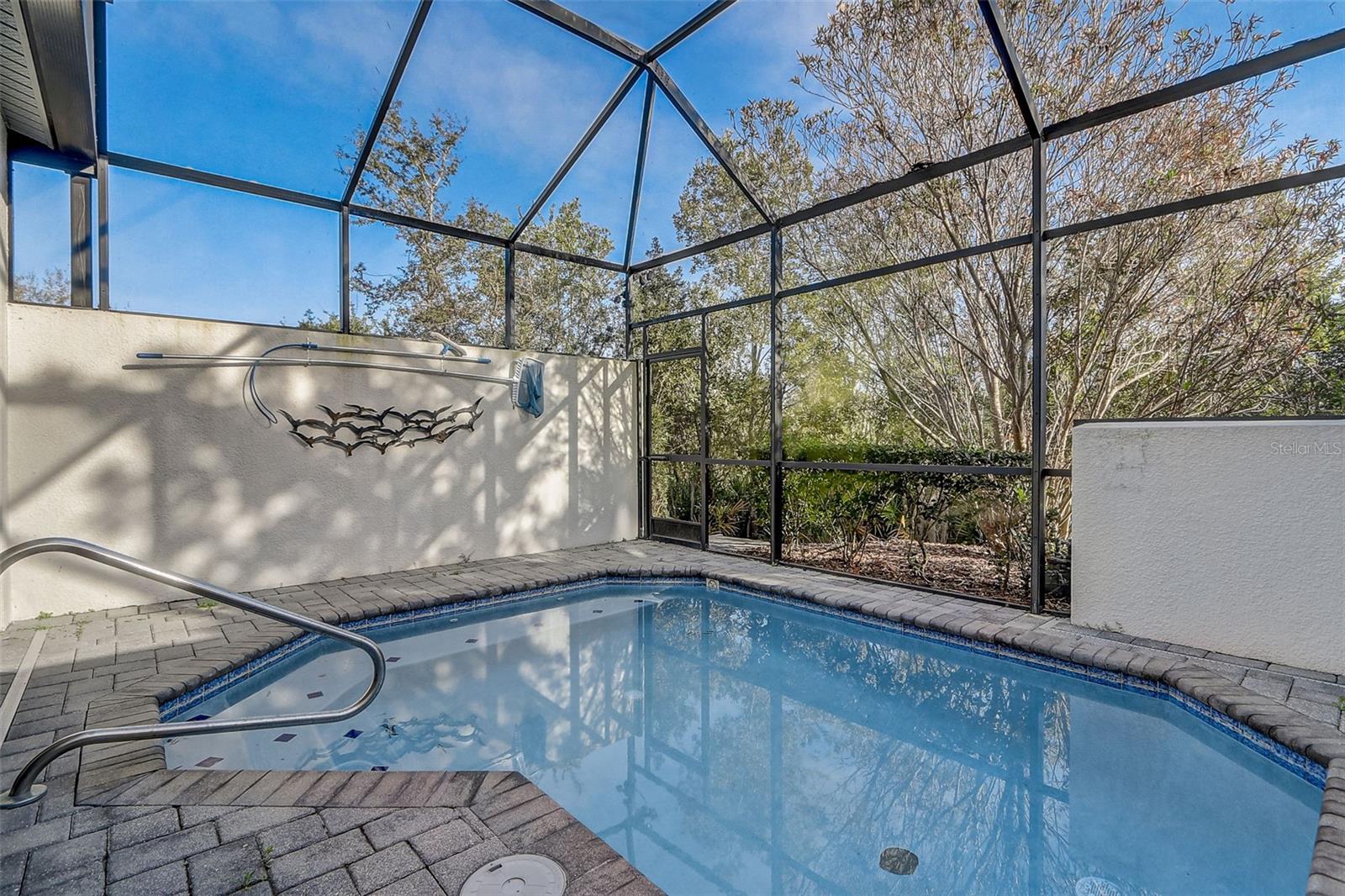 Image 25 of 27 For 518 Captiva Drive