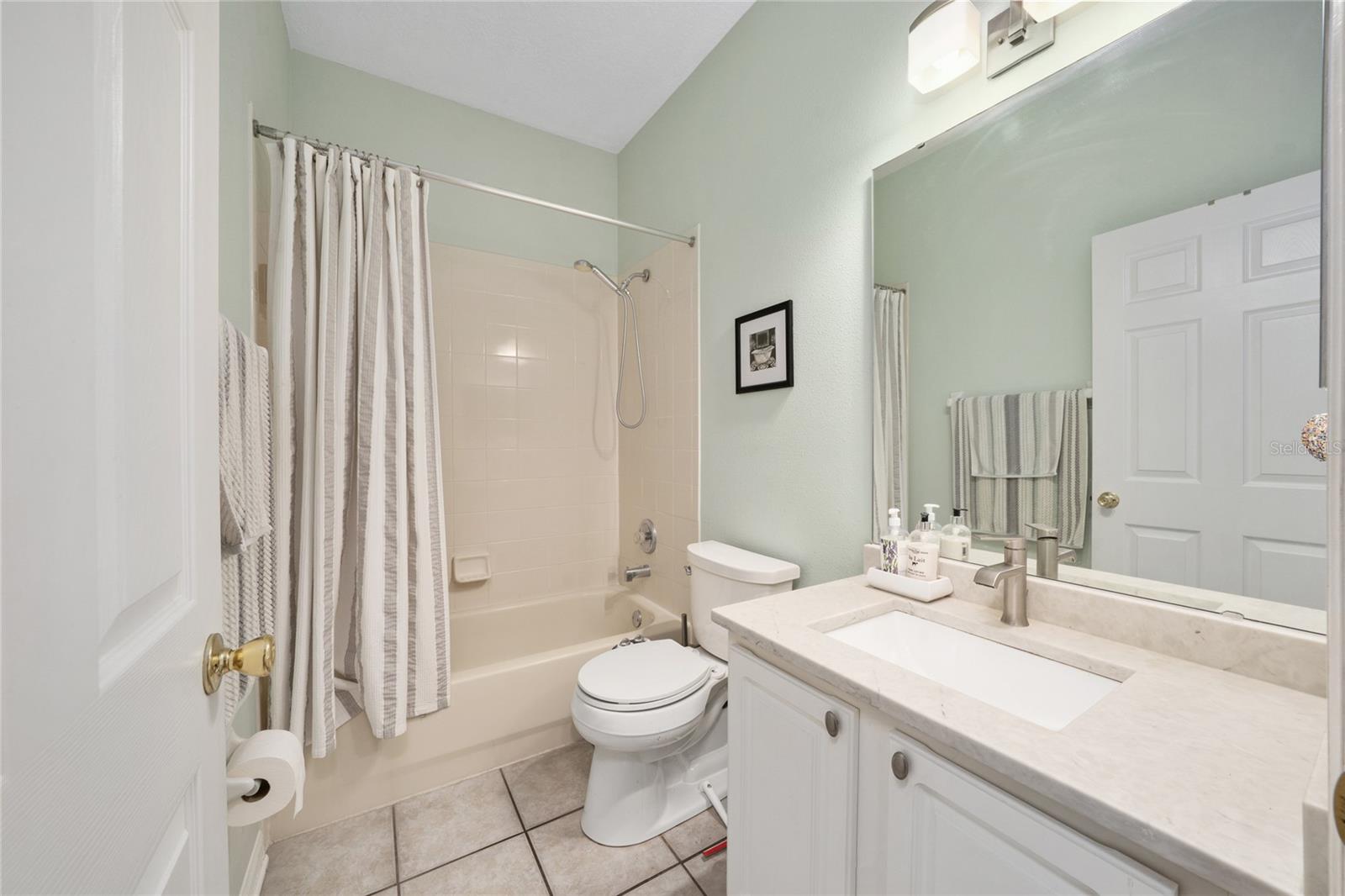 Image 27 of 42 For 9915 Kona Isle Court