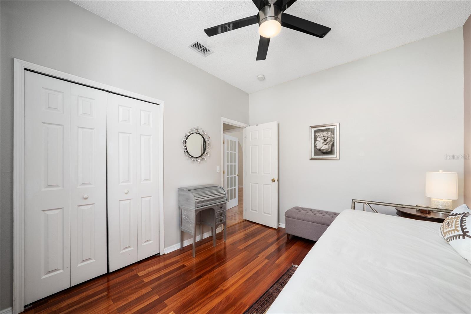 Image 29 of 42 For 9915 Kona Isle Court