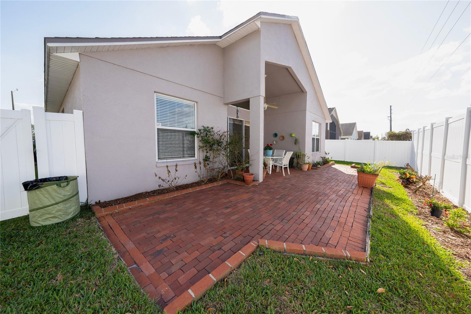 Image 33 of 42 For 9915 Kona Isle Court