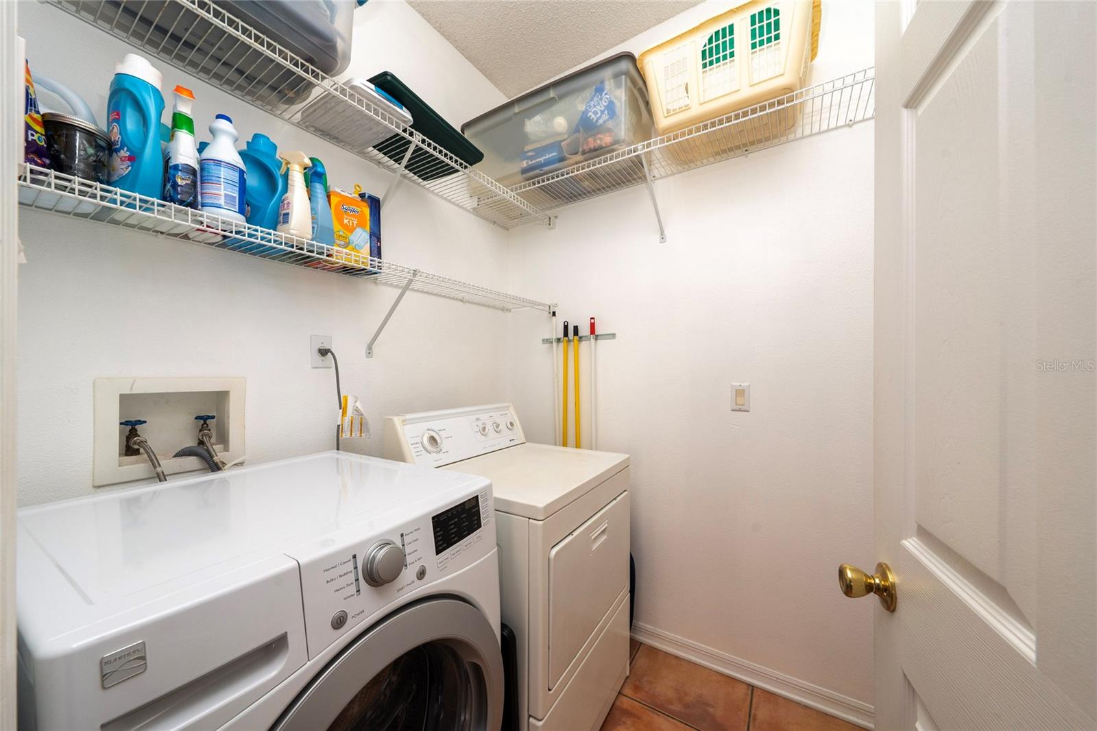 Image 37 of 42 For 9915 Kona Isle Court