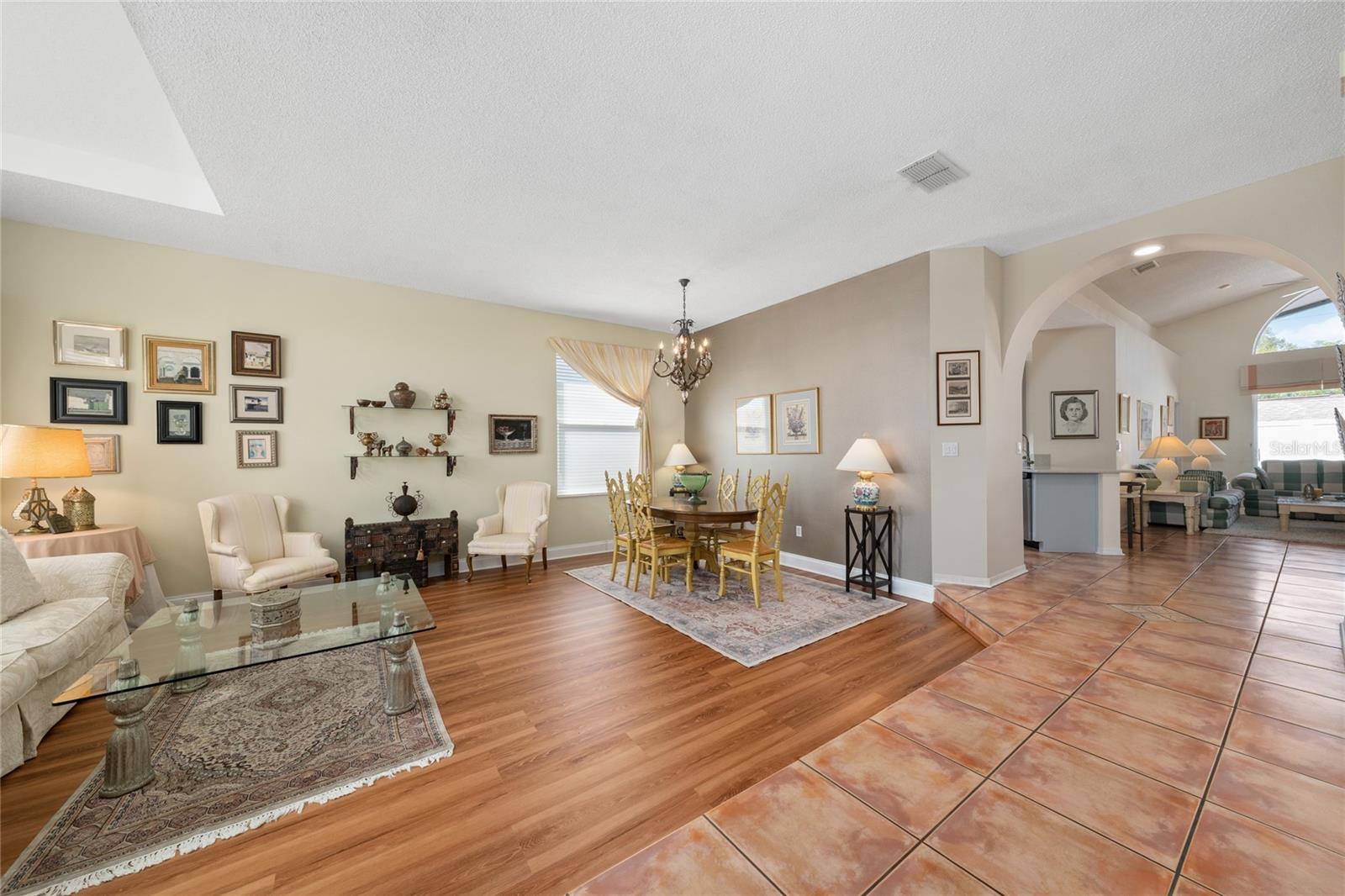 Image 5 of 42 For 9915 Kona Isle Court