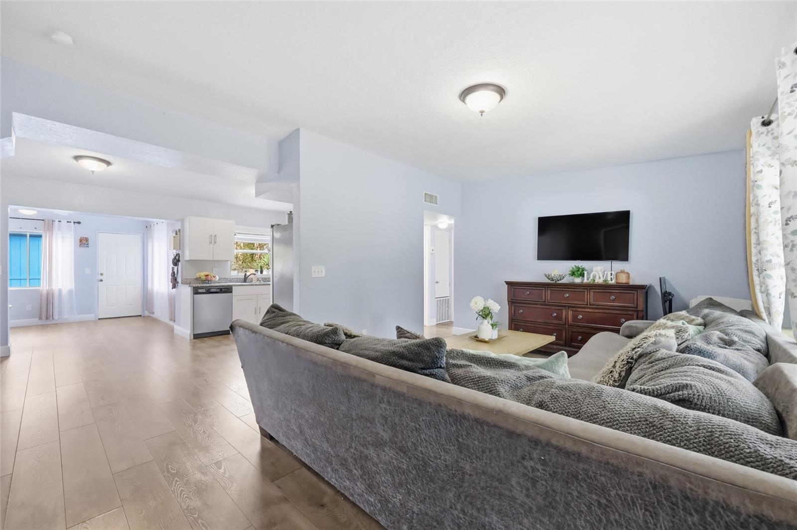 Image 12 of 31 For 1701 24th Street