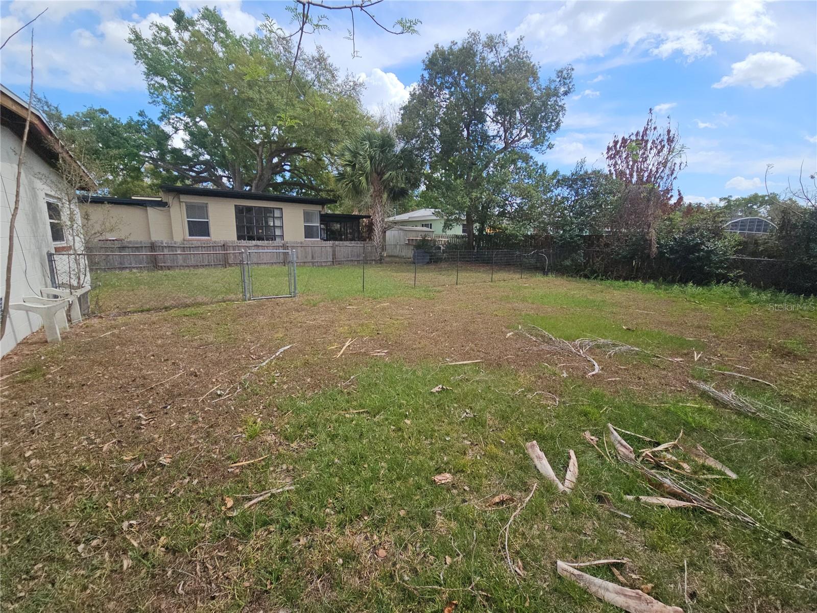 Image 3 of 15 For 1802 & 1804 Virginia Drive