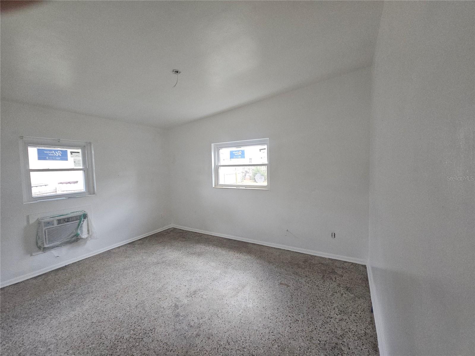 Image 8 of 15 For 1802 & 1804 Virginia Drive