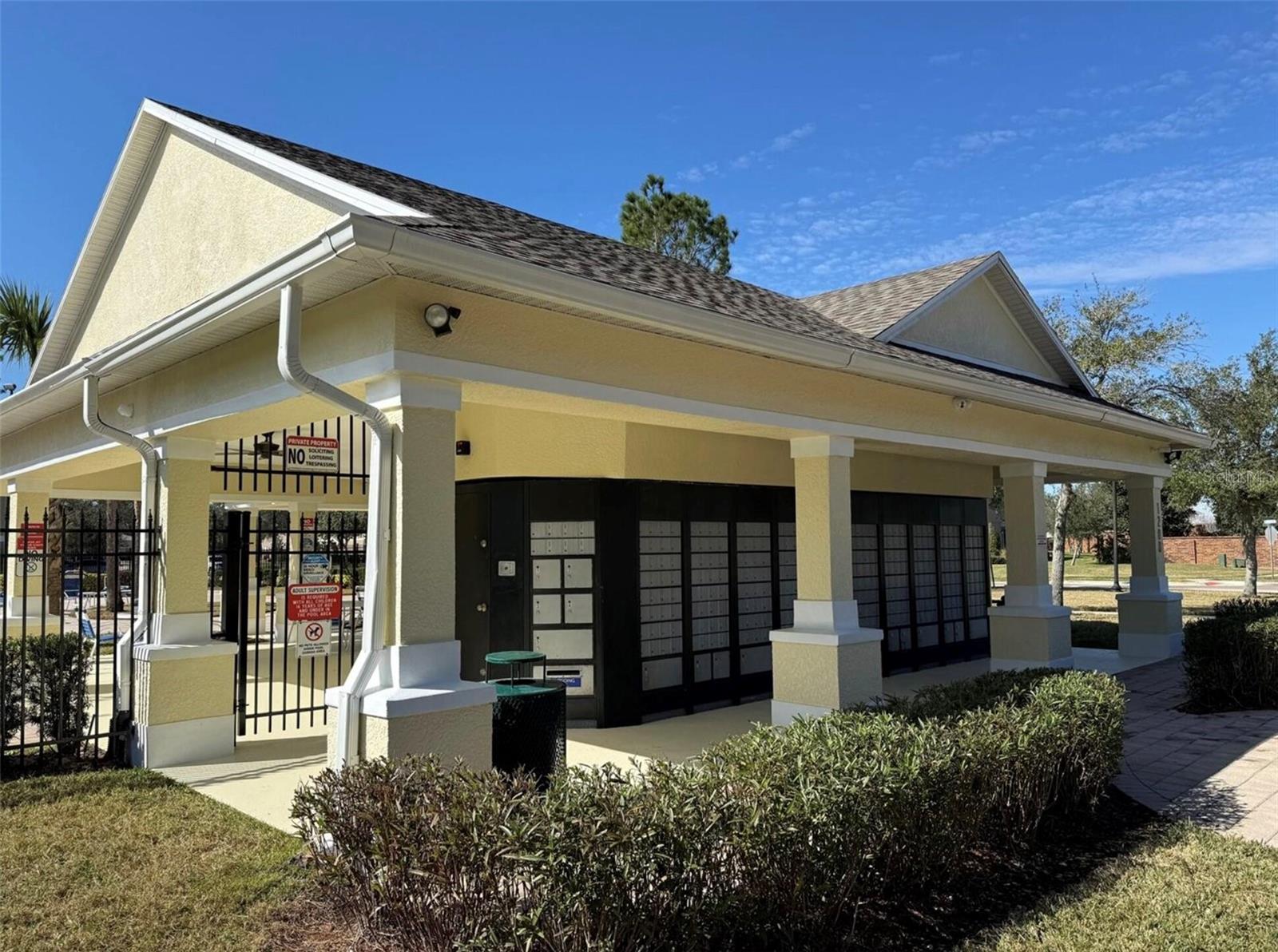 Image 27 of 30 For 1604 Scarlet Oak Loop 63b