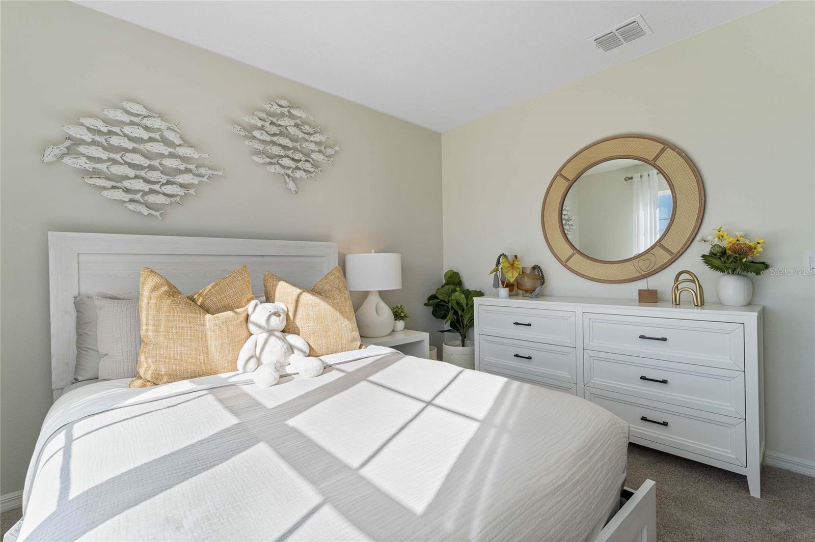 Image 24 of 39 For 8595 Cape Fox Cove