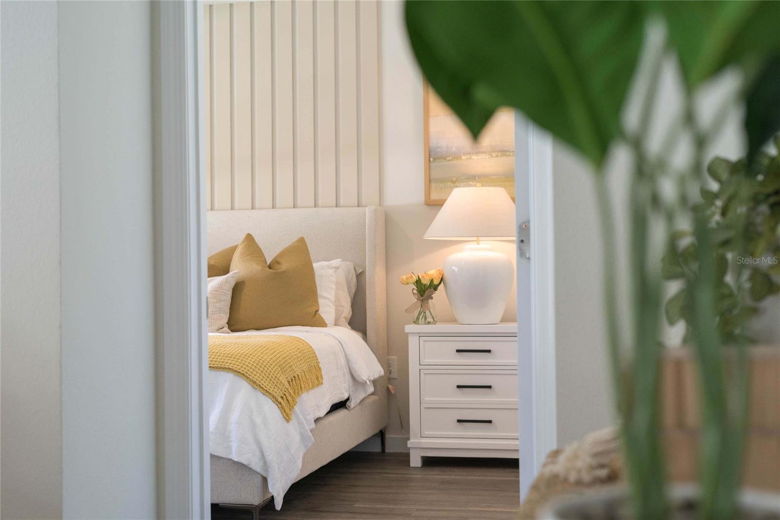 Image 34 of 39 For 8595 Cape Fox Cove