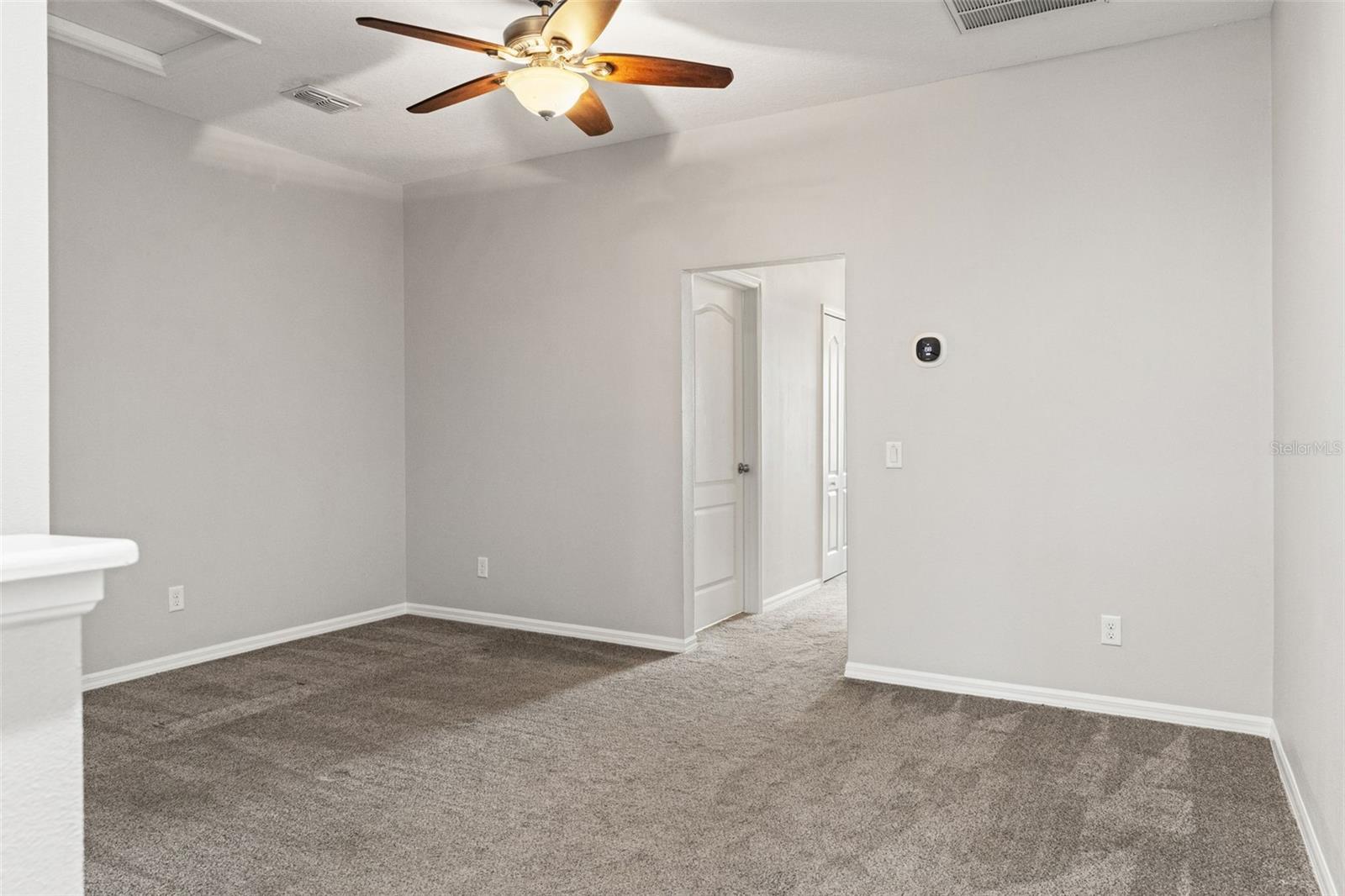 Image 13 of 35 For 12581 Streamdale Drive