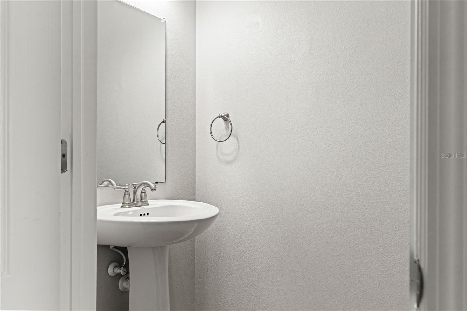 Image 8 of 35 For 12581 Streamdale Drive