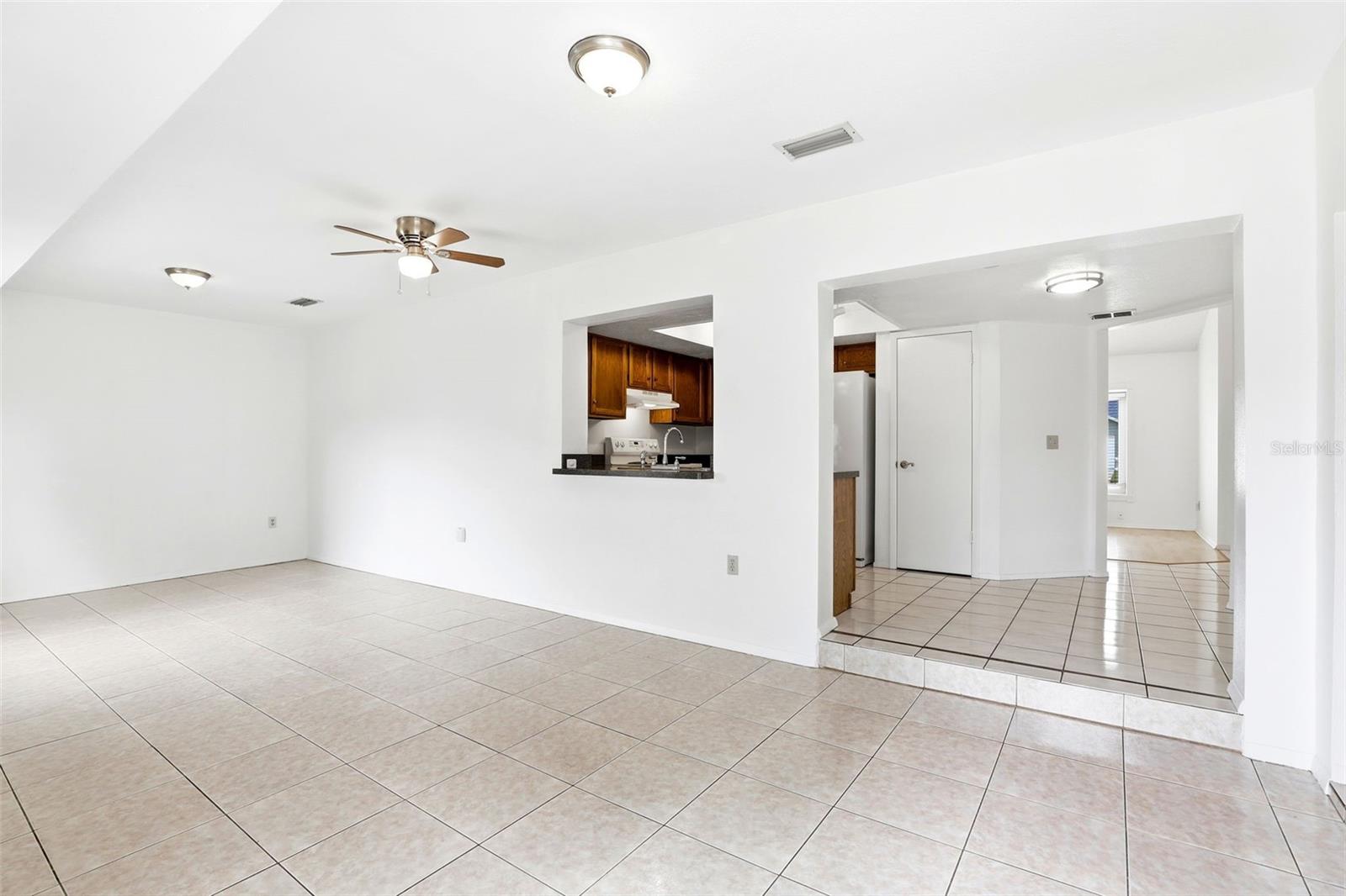 Image 13 of 35 For 1075 Condor Place