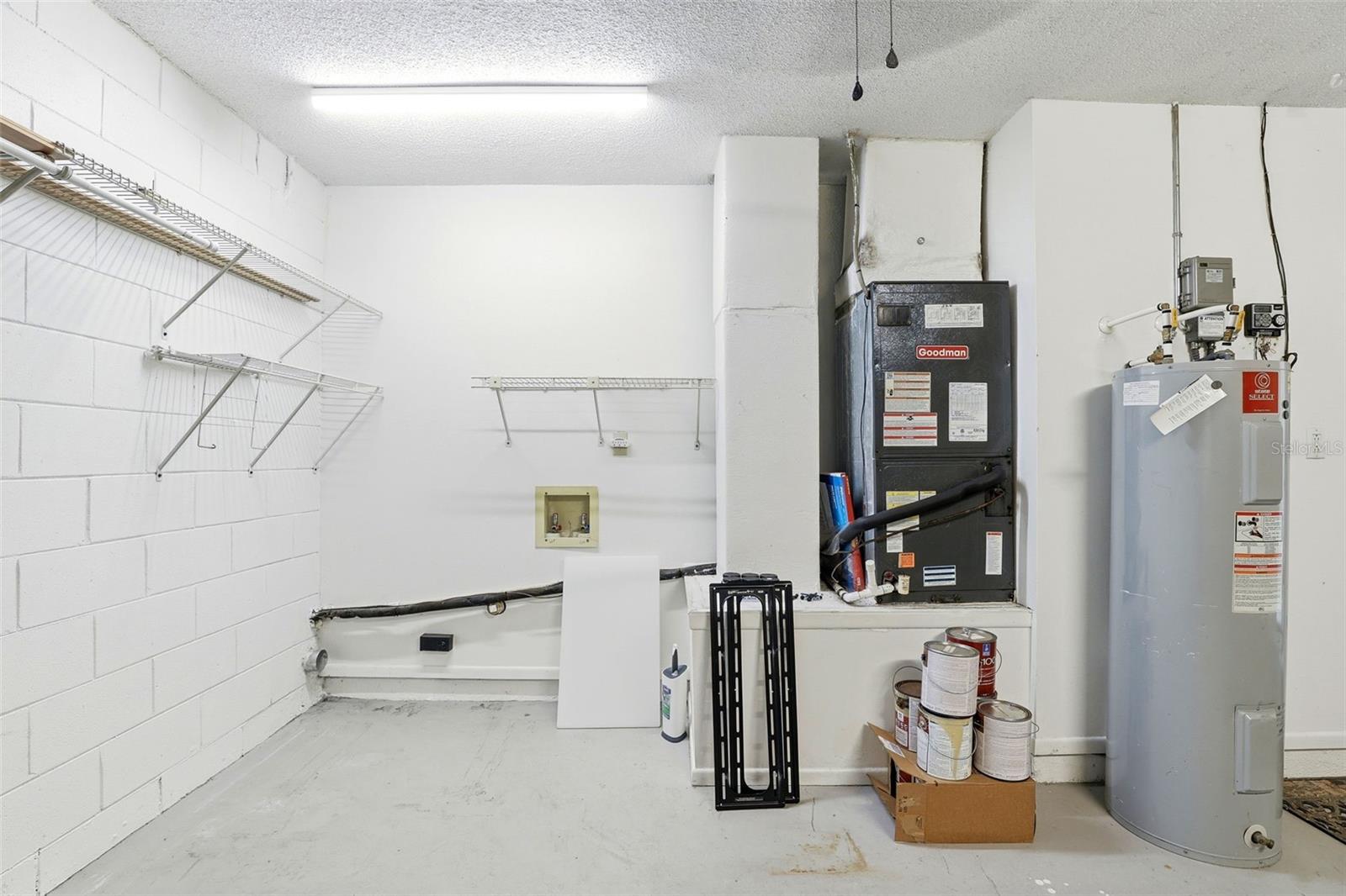 Image 29 of 35 For 1075 Condor Place