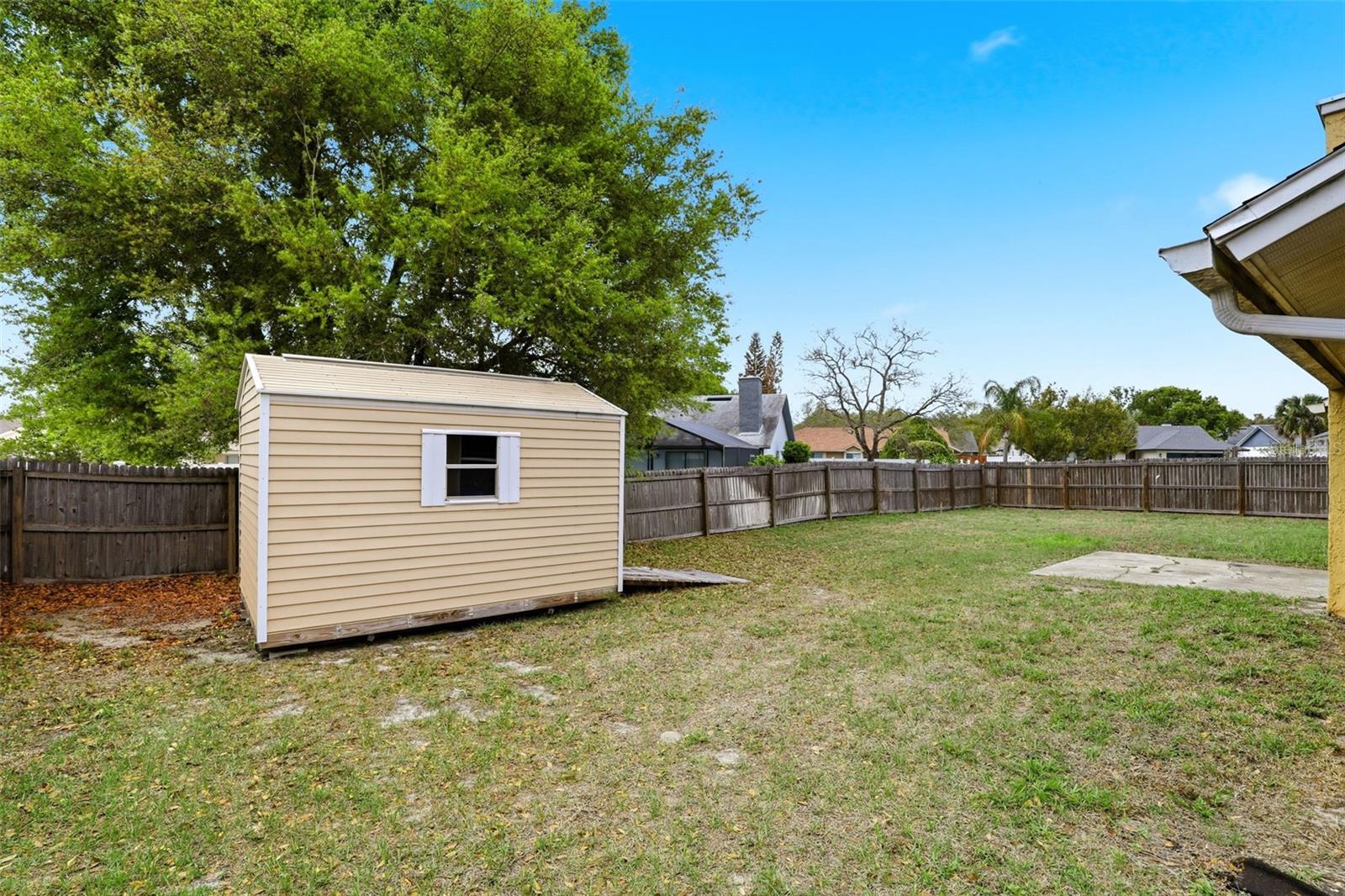 Image 31 of 35 For 1075 Condor Place