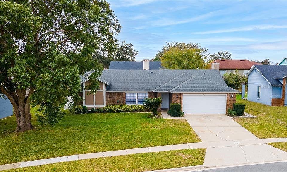 Listing Details for 6758 Limpkin Drive, ORLANDO, FL 32810