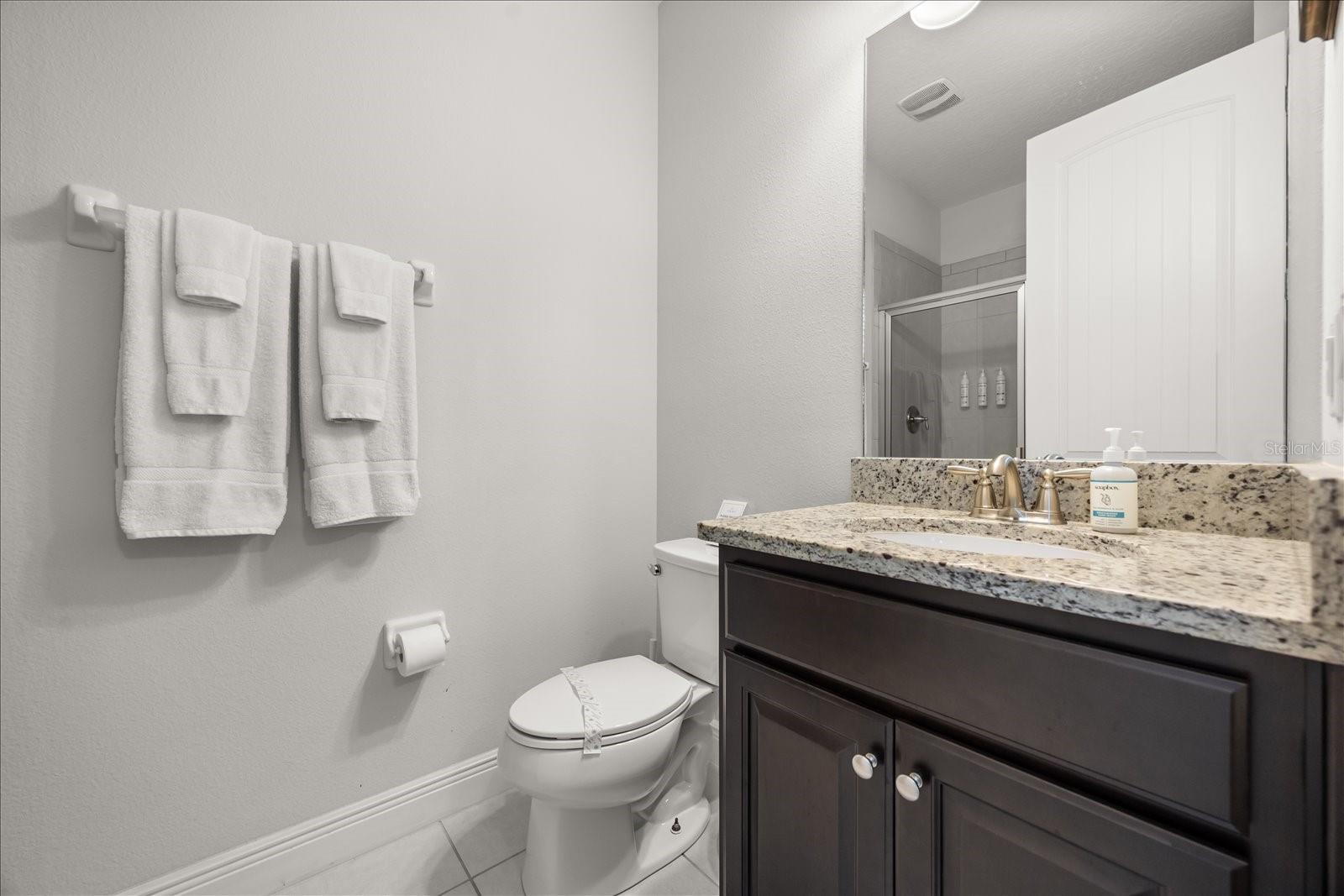 Image 27 of 52 For 7712 Graben Street