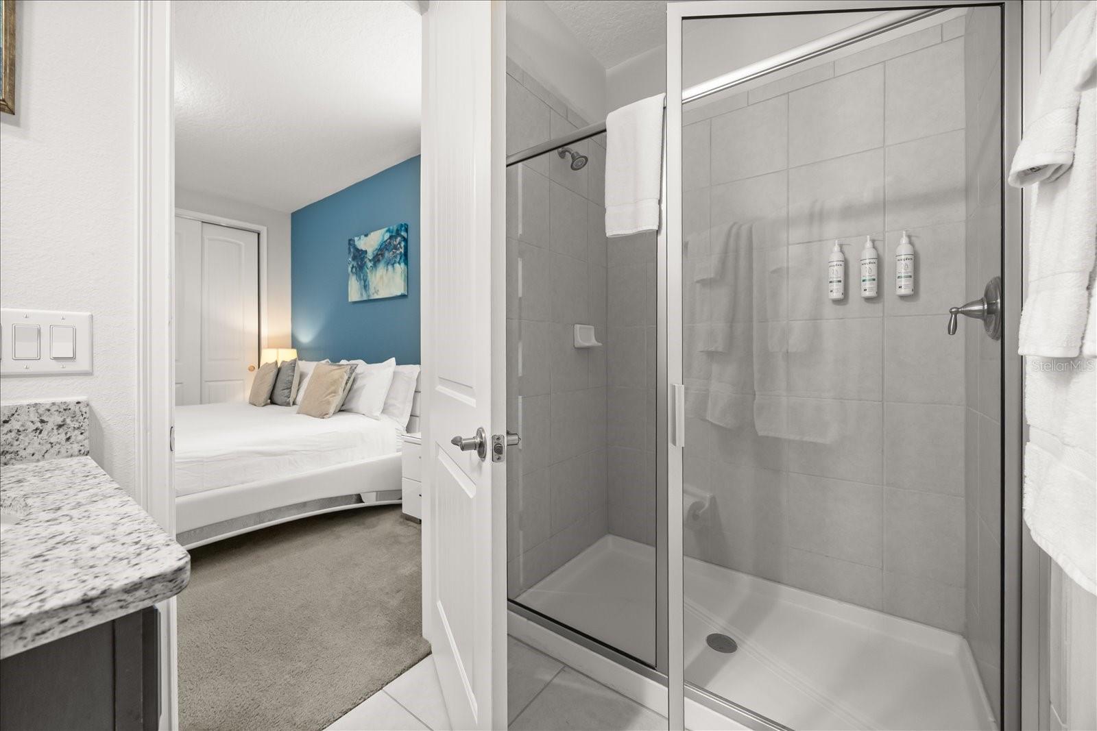 Image 28 of 52 For 7712 Graben Street