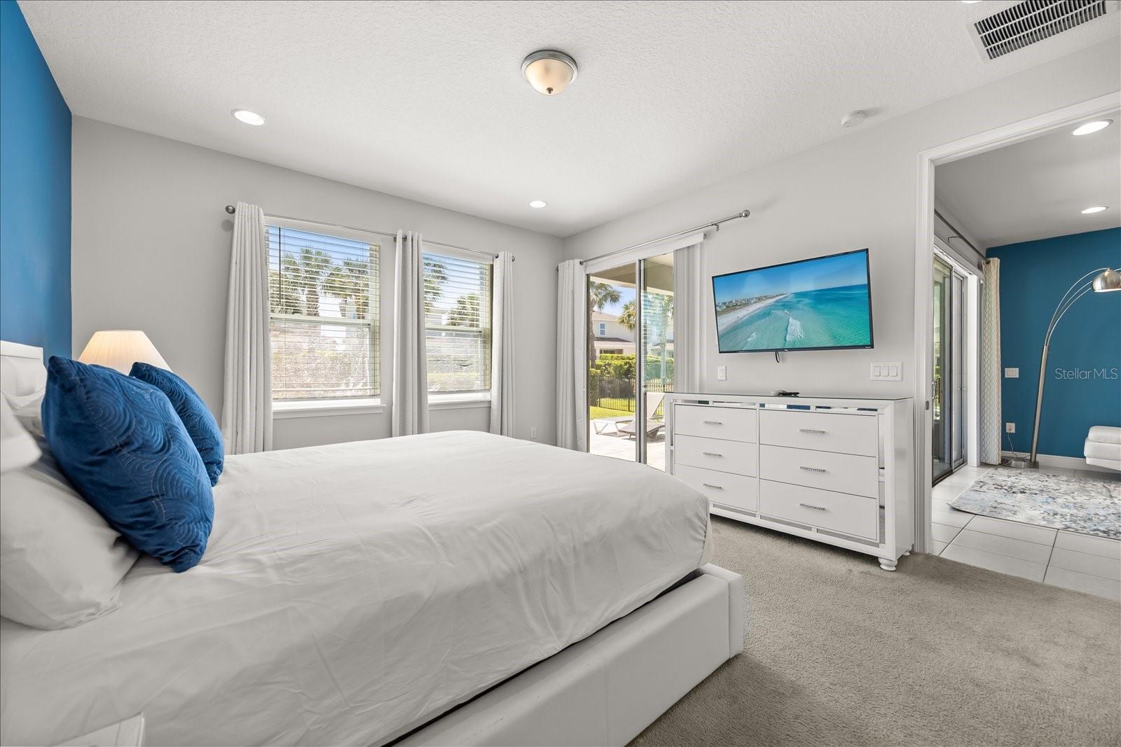 Image 6 of 52 For 7712 Graben Street