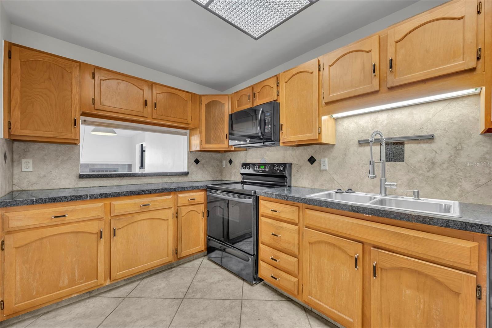 Image 14 of 27 For 300 Carolina Avenue 207