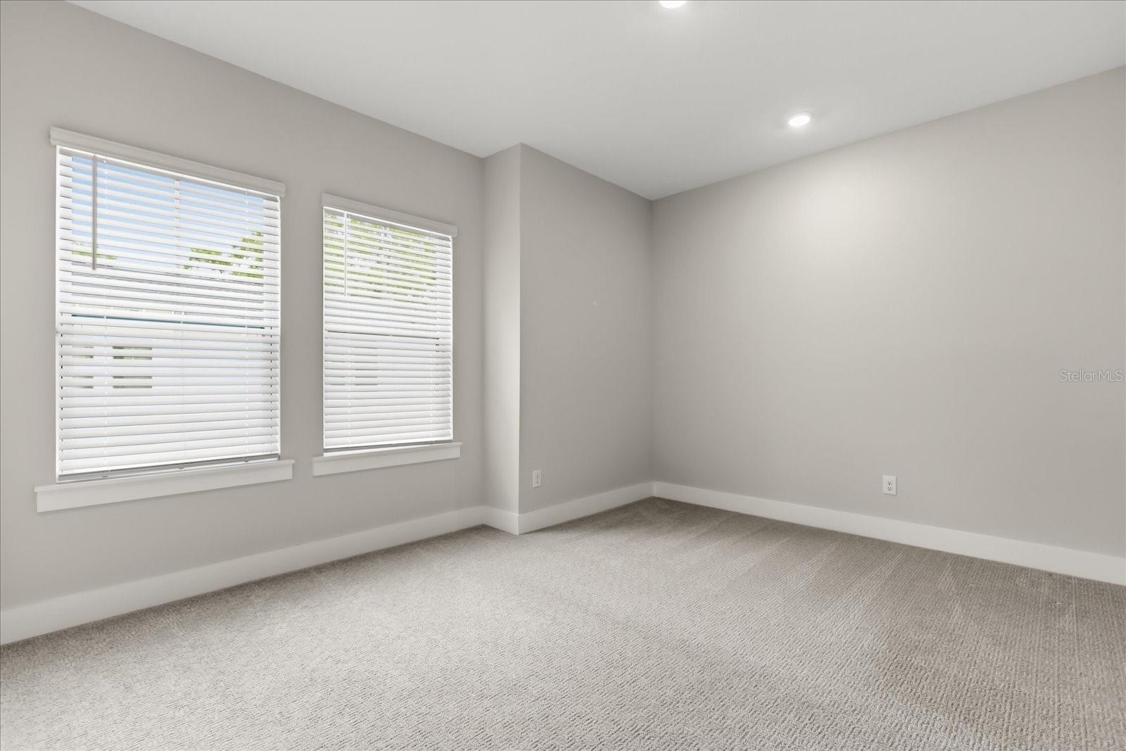 Image 12 of 28 For 2302 Depauw Avenue