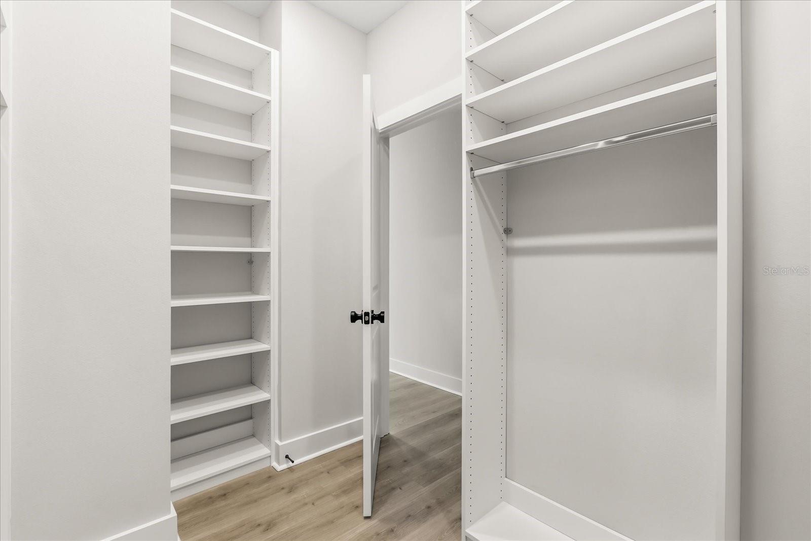 Image 20 of 28 For 2302 Depauw Avenue