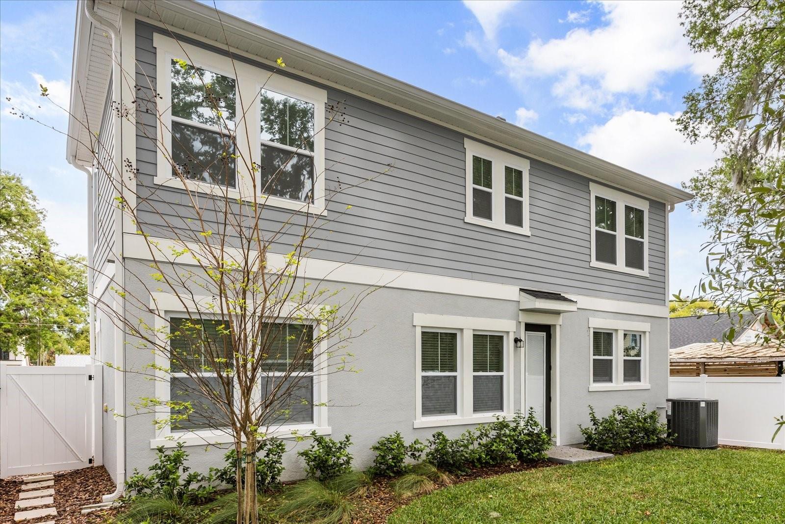 Image 27 of 28 For 2302 Depauw Avenue