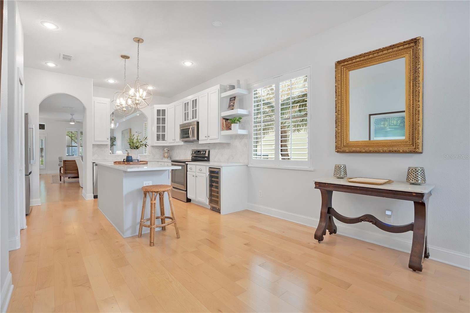 Image 11 of 45 For 337 Sunset Oaks Rd