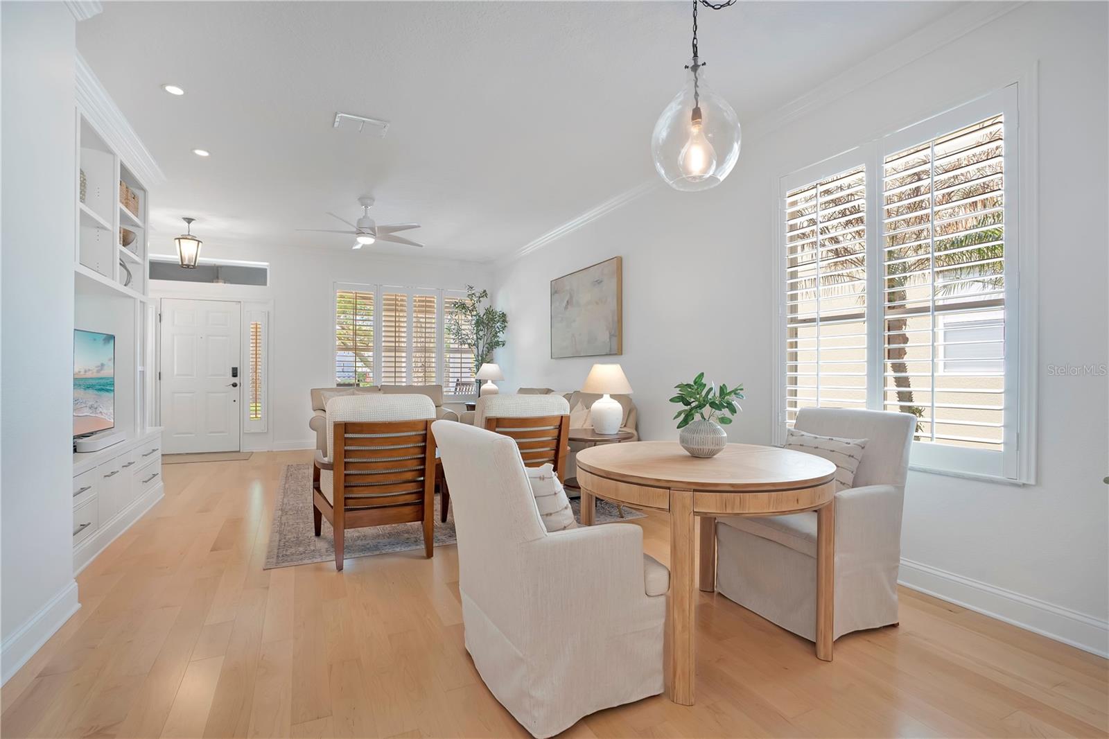 Image 19 of 45 For 337 Sunset Oaks Rd