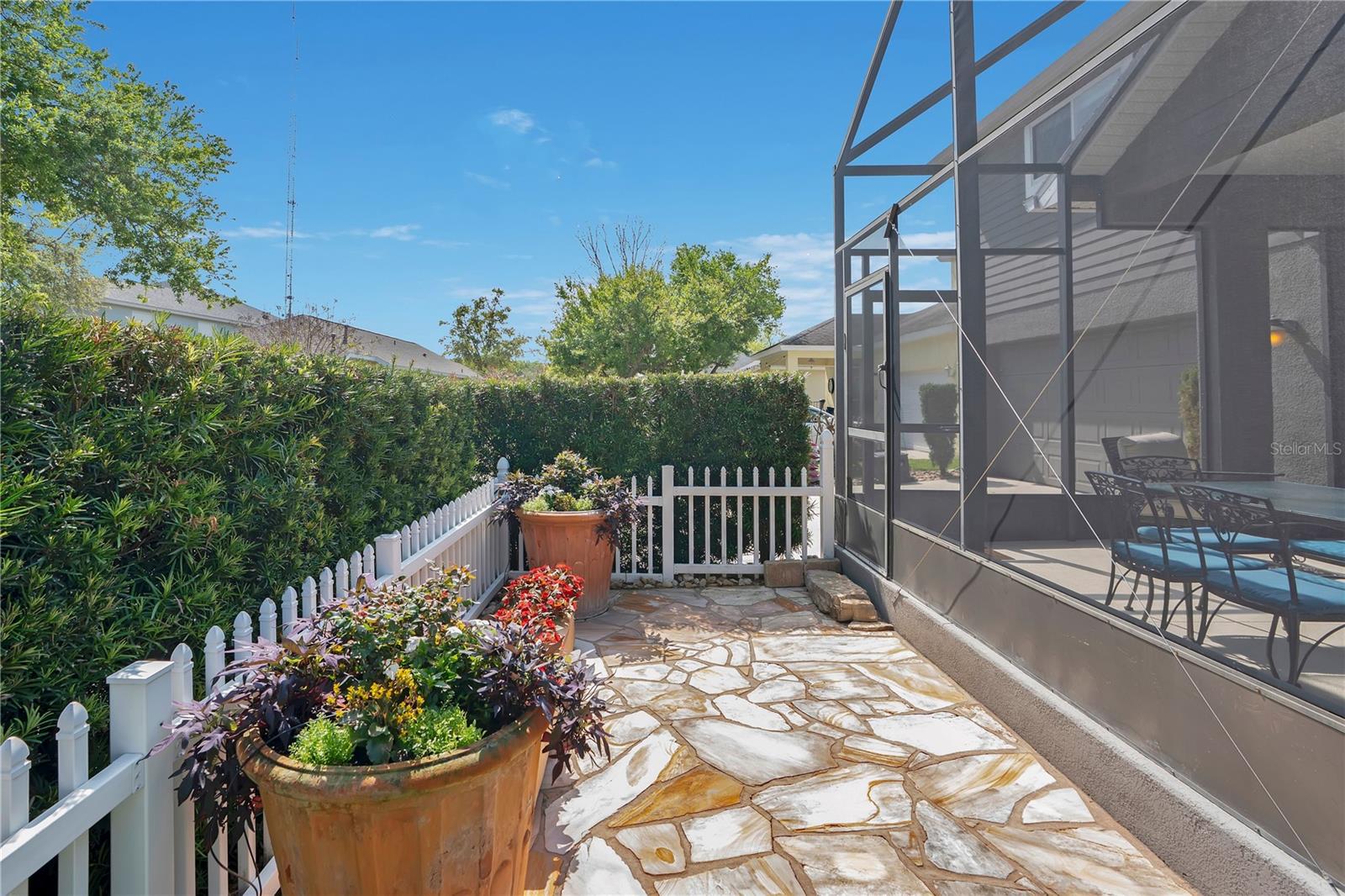 Image 36 of 45 For 337 Sunset Oaks Rd