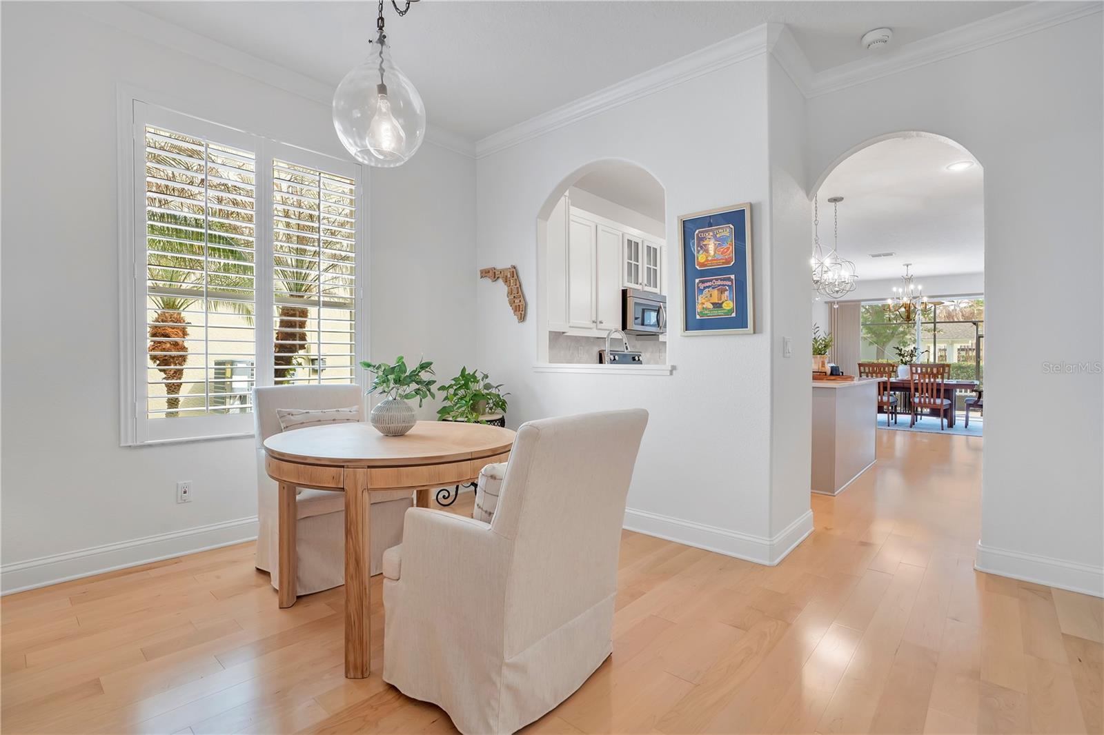 Image 8 of 45 For 337 Sunset Oaks Rd