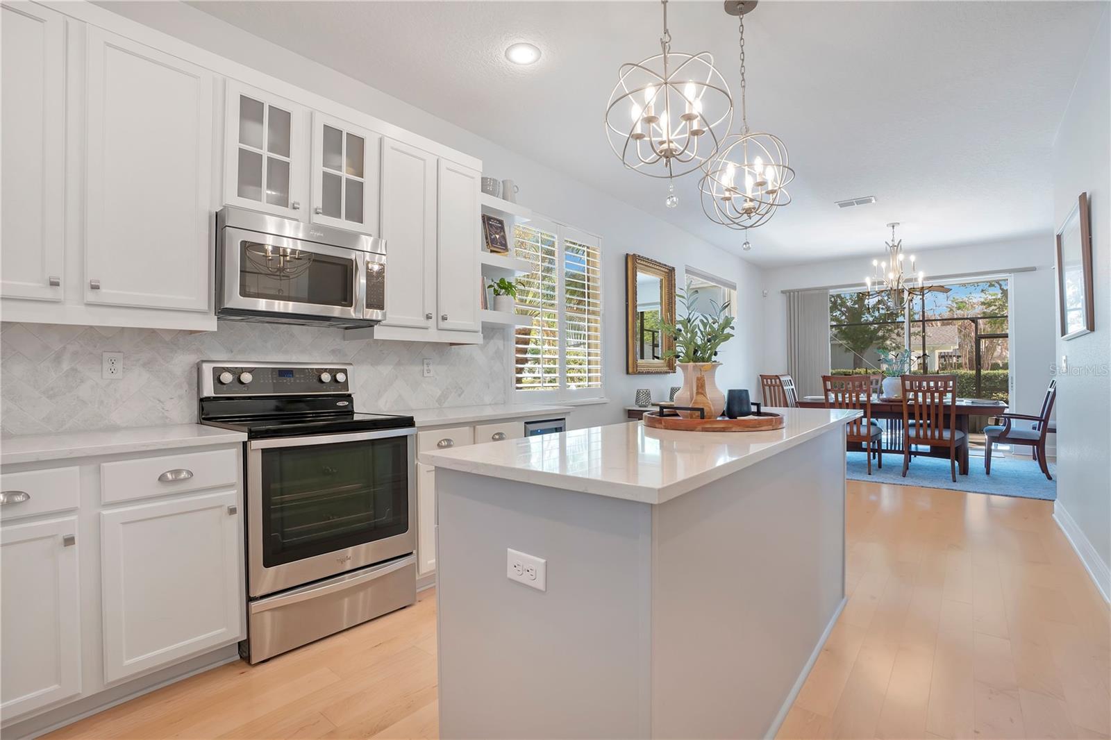 Image 9 of 45 For 337 Sunset Oaks Rd