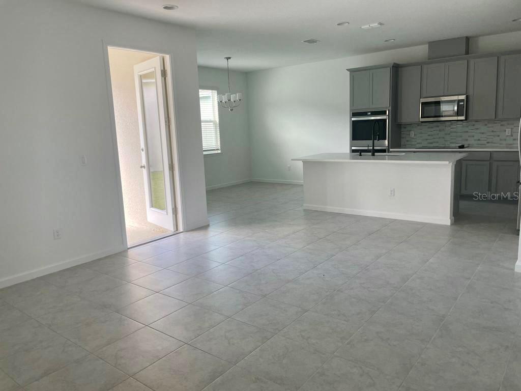 Image 12 of 28 For 5374 Lake Virginia Street