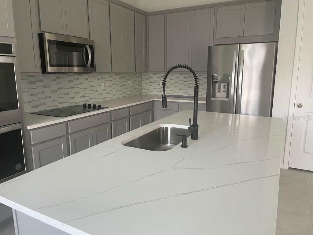 Image 7 of 28 For 5374 Lake Virginia Street