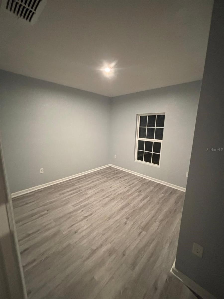 Image 3 of 23 For 217 Fiddlewood Court