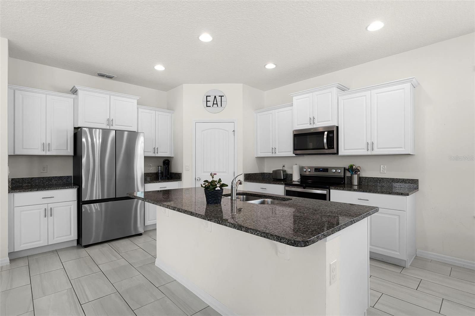 Image 10 of 59 For 13617 Salamander Street