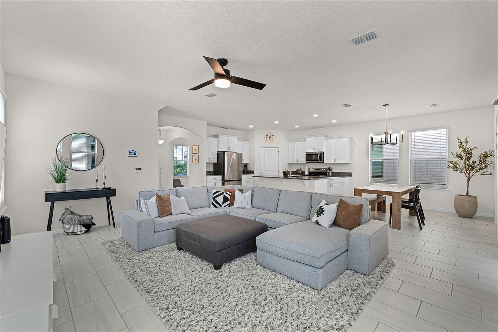Image 13 of 59 For 13617 Salamander Street