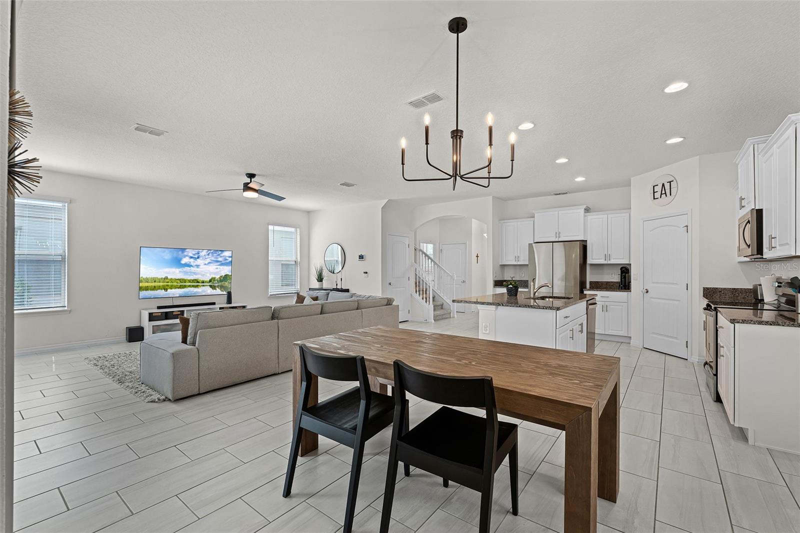 Image 21 of 59 For 13617 Salamander Street