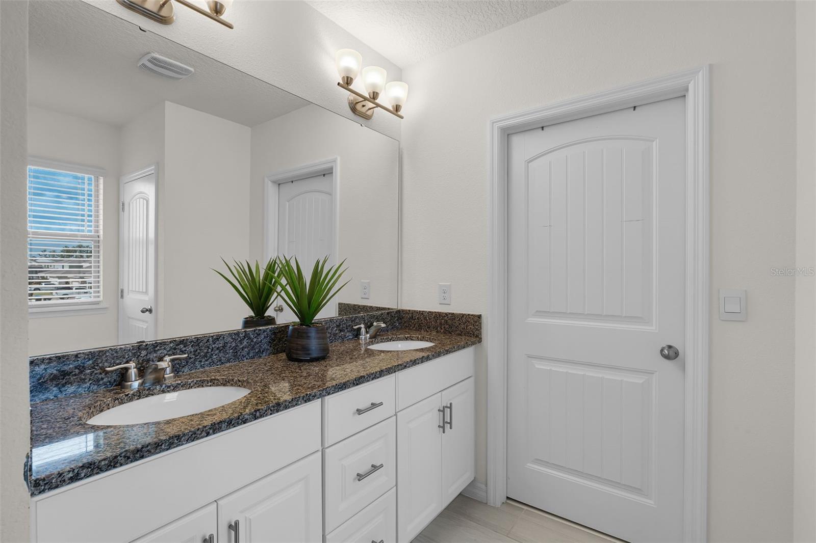 Image 30 of 59 For 13617 Salamander Street