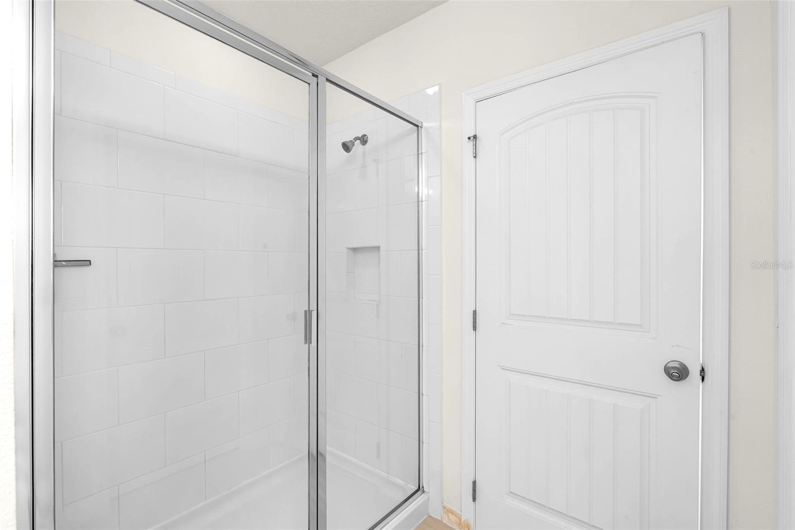 Image 31 of 59 For 13617 Salamander Street